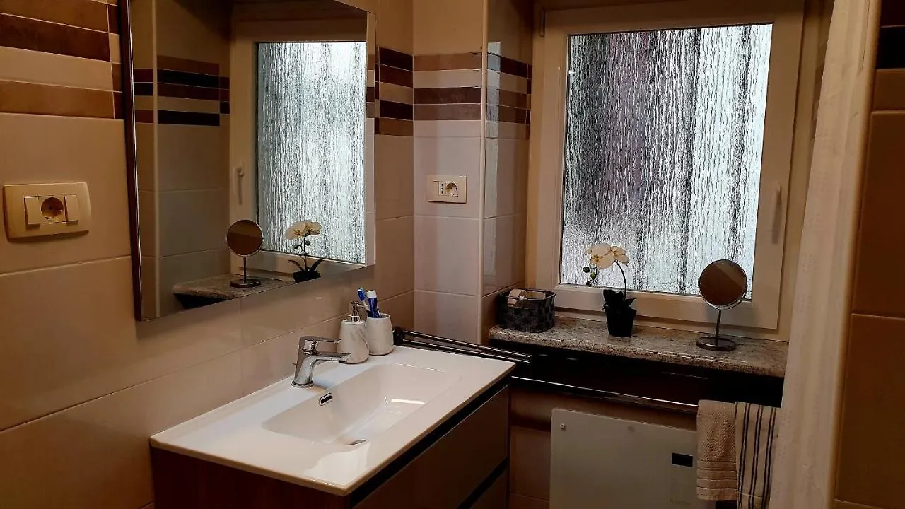 Apartment Amalija With Terrace & Private Parking Rijeka Croatia